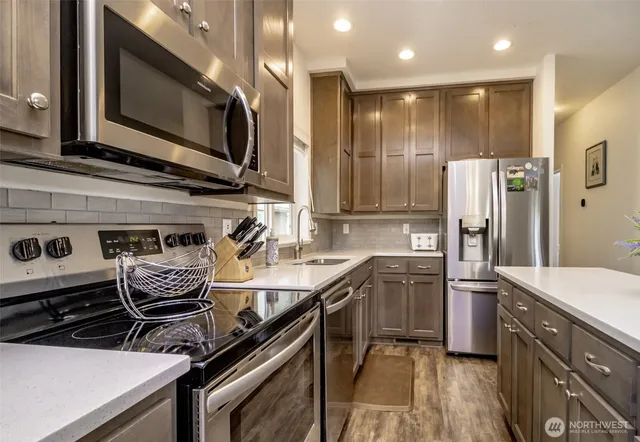 $152,500 | 2101 South 324th Street, Unit 107, Federal Way, WA 98003