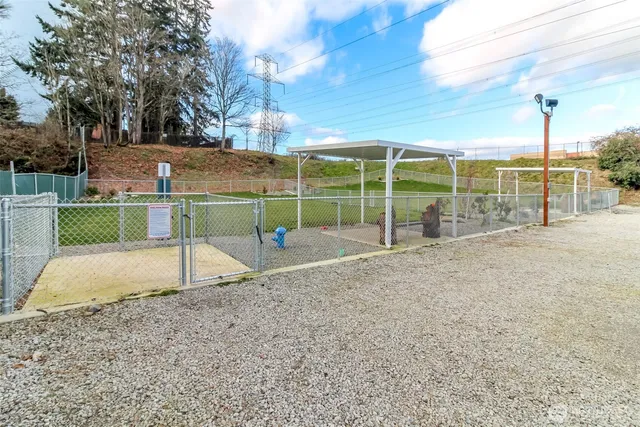 $152,500 | 2101 South 324th Street, Unit 107, Federal Way, WA 98003