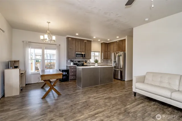 $152,500 | 2101 South 324th Street, Unit 107, Federal Way, WA 98003