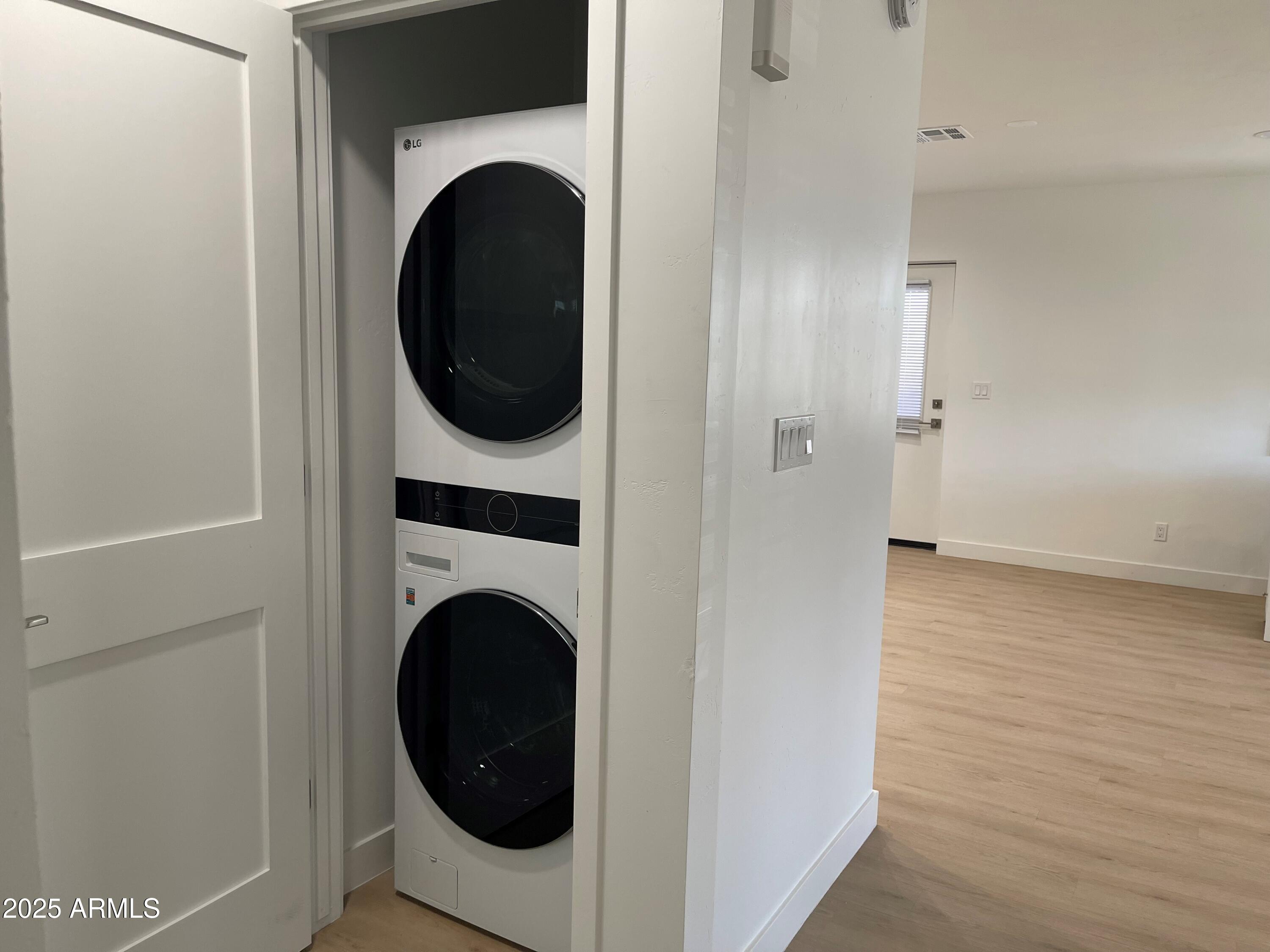 830 East Lamar Road Phoenix, AZ 85014 - Photo 25 of 35 Stacked Washer/Dryer