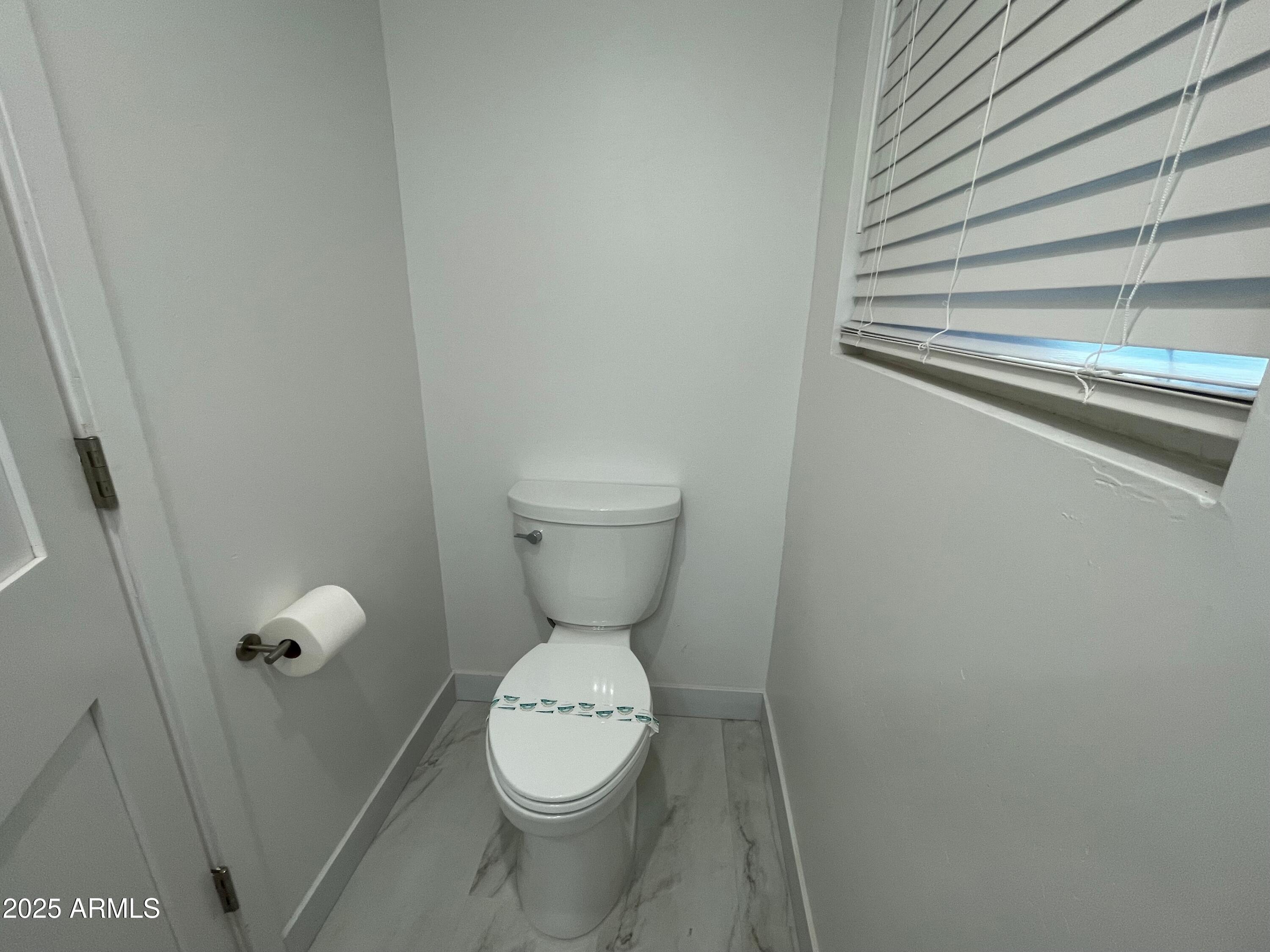 830 East Lamar Road Phoenix, AZ 85014 - Photo 32 of 35 Second Bathroom-Other View