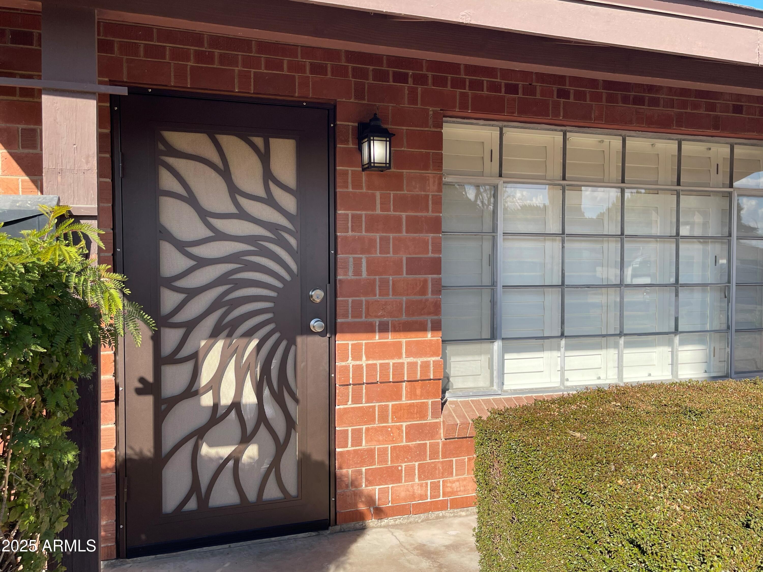 830 East Lamar Road Phoenix, AZ 85014 - Photo 4 of 35 Front Door