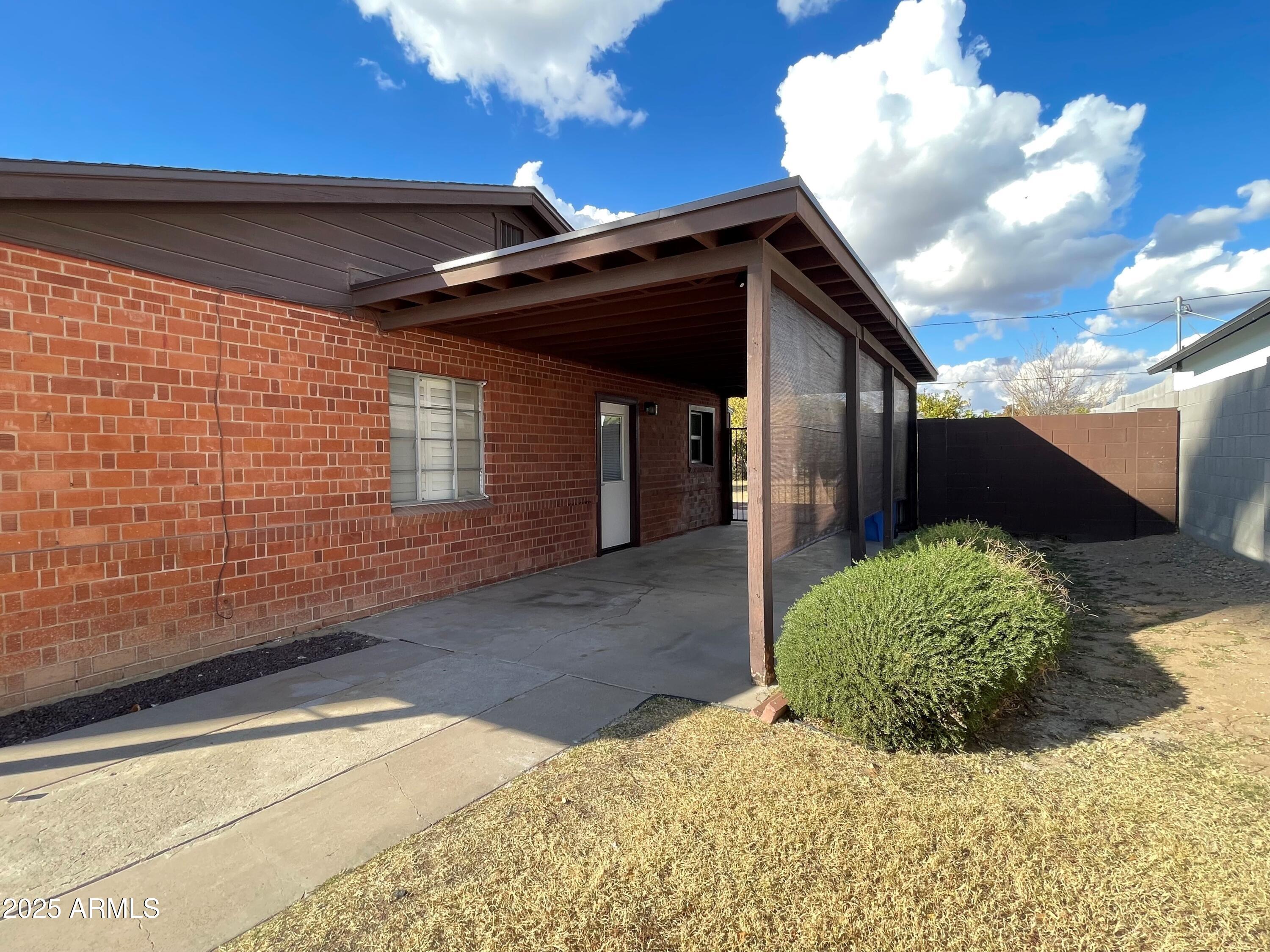 830 East Lamar Road Phoenix, AZ 85014 - Photo 7 of 35 Carport-Other View