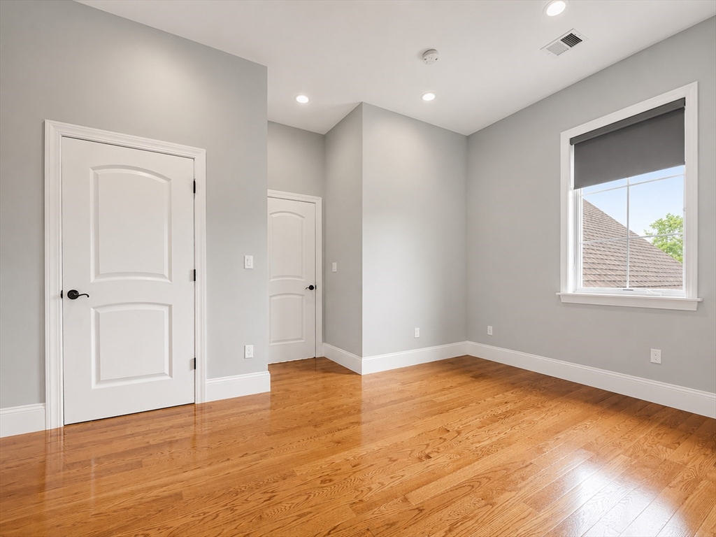 29 Clifton Road Newton, MA 02459 - Photo 17 of 28