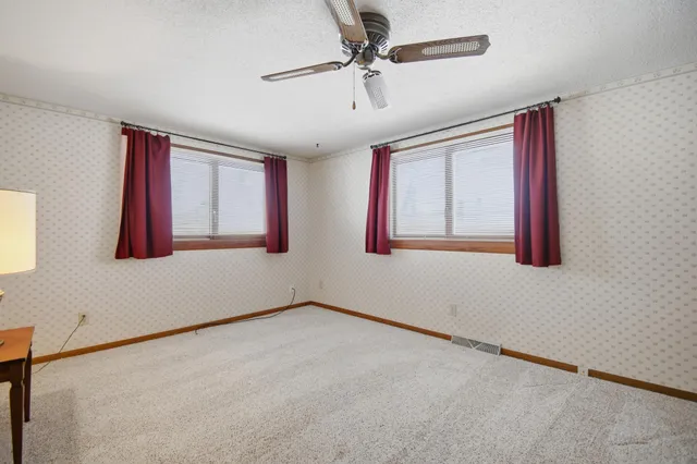 $249,900 | 530 17th Street Southwest, Owatonna, MN 55060