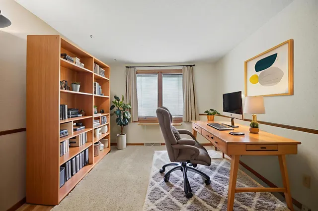 $249,900 | 530 17th Street Southwest, Owatonna, MN 55060