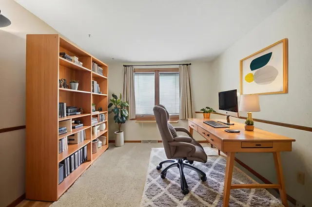 $249,900 | 530 17th Street Southwest, Owatonna, MN 55060