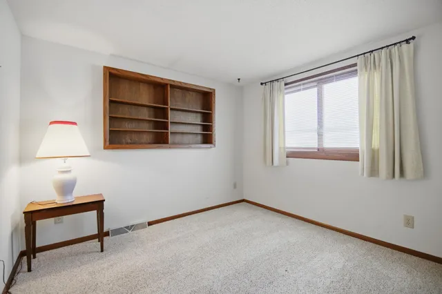 $249,900 | 530 17th Street Southwest, Owatonna, MN 55060