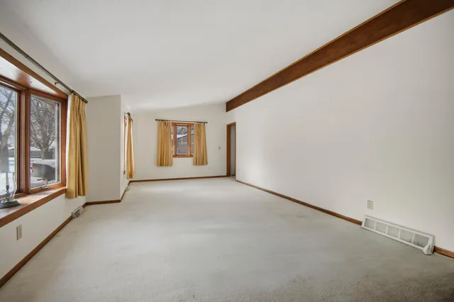 $249,900 | 530 17th Street Southwest, Owatonna, MN 55060