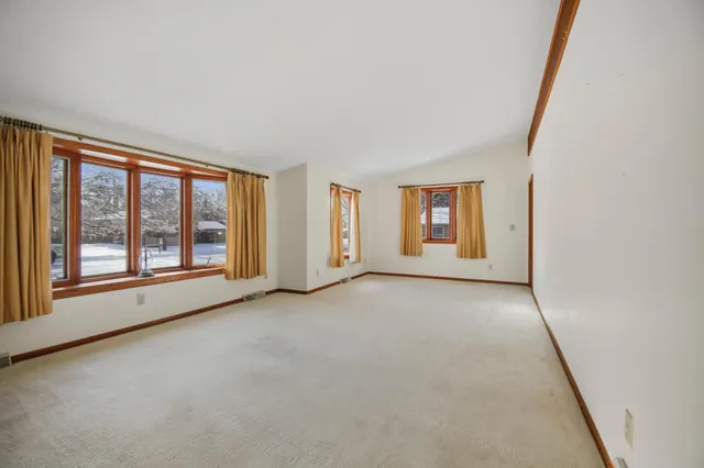 $249,900 | 530 17th Street Southwest, Owatonna, MN 55060