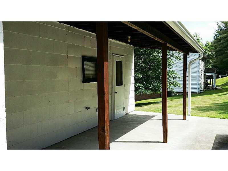 183 Old Pike Road Freeport, PA 16229 - Photo 21 of 23 Patio/Deck.