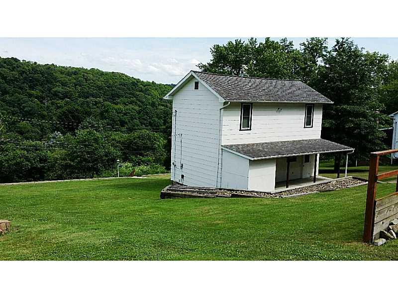 183 Old Pike Road Freeport, PA 16229 - Photo 5 of 23 Exterior Back.