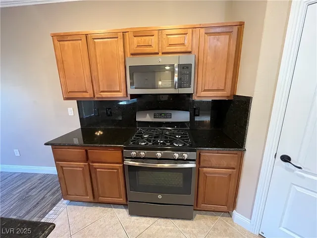 $1,850 | 7072 North Caribou Ridge Street, Unit 103, Las Vegas, NV 89149