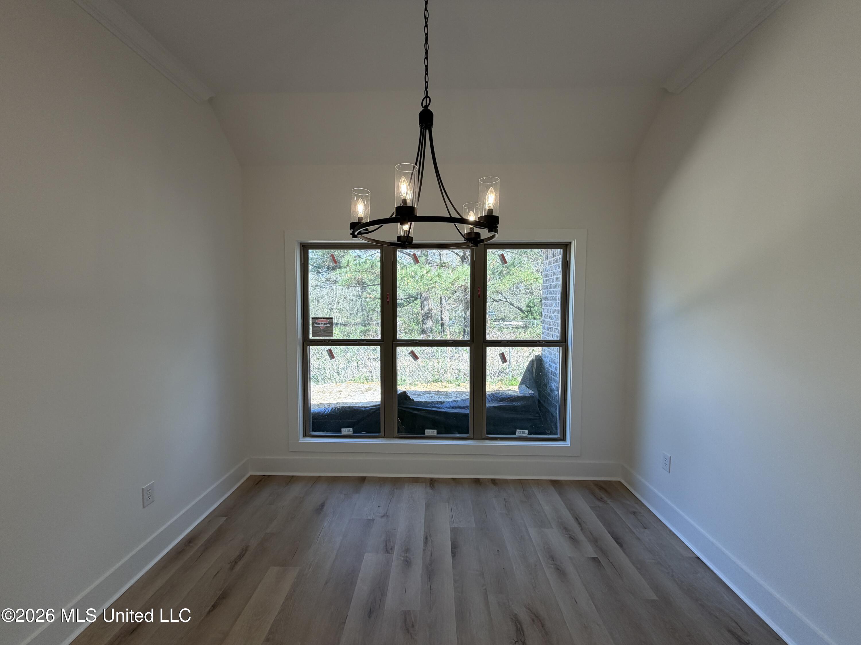 124 Duffey Drive Florence, MS 39073 - Photo 11 of 31 Photo Mar 03 2026, 10 14 11 AM