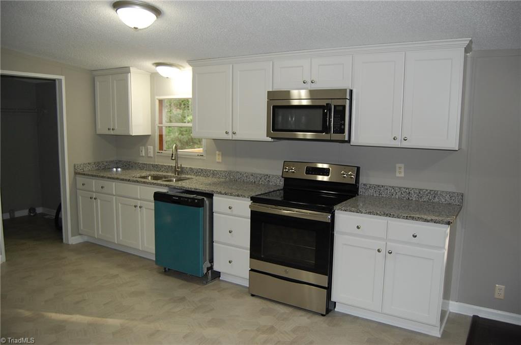 3850 Spinks Road Asheboro, NC 27205 - Photo 18 of 29