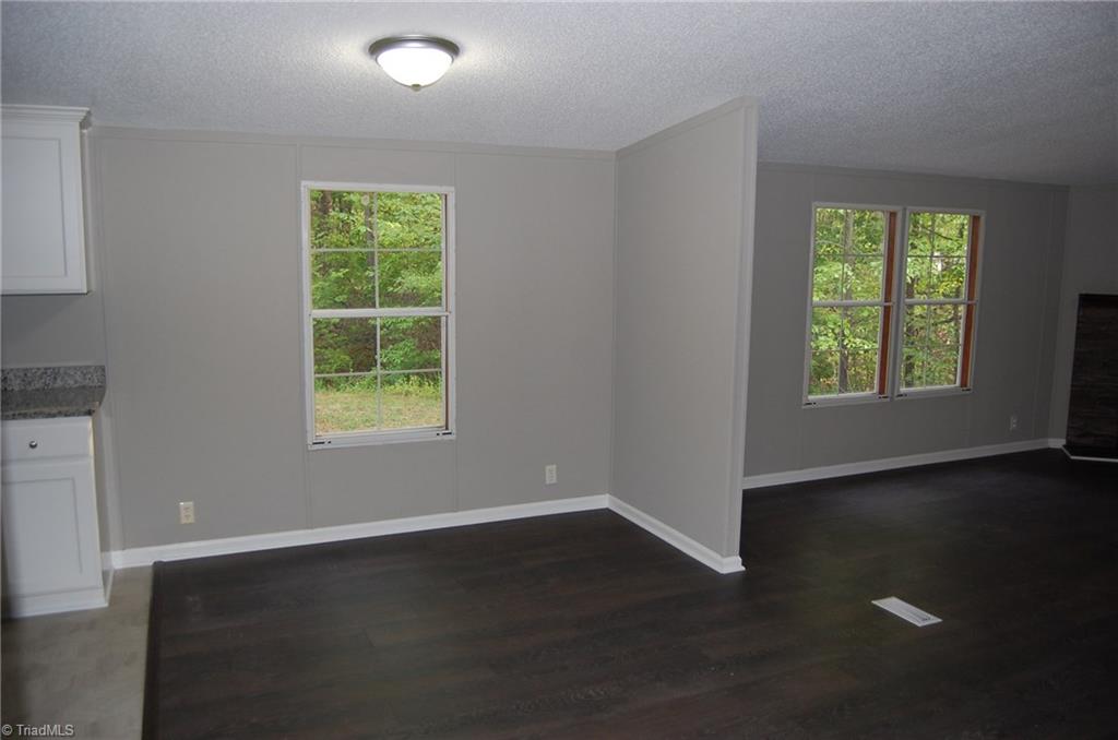 3850 Spinks Road Asheboro, NC 27205 - Photo 20 of 29