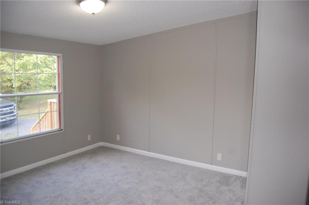 3850 Spinks Road Asheboro, NC 27205 - Photo 22 of 29