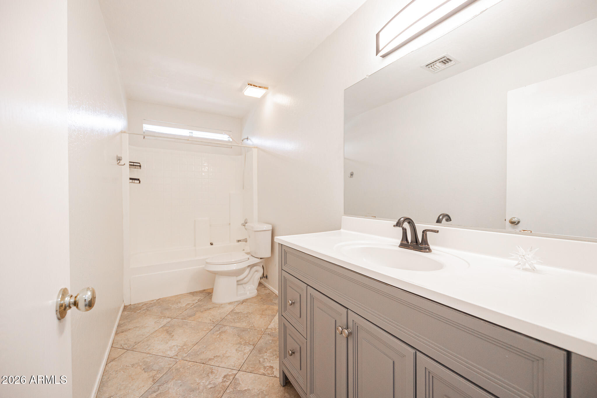 2913 West Fremont Rd. Phoenix, AZ 85041 - Photo 29 of 39