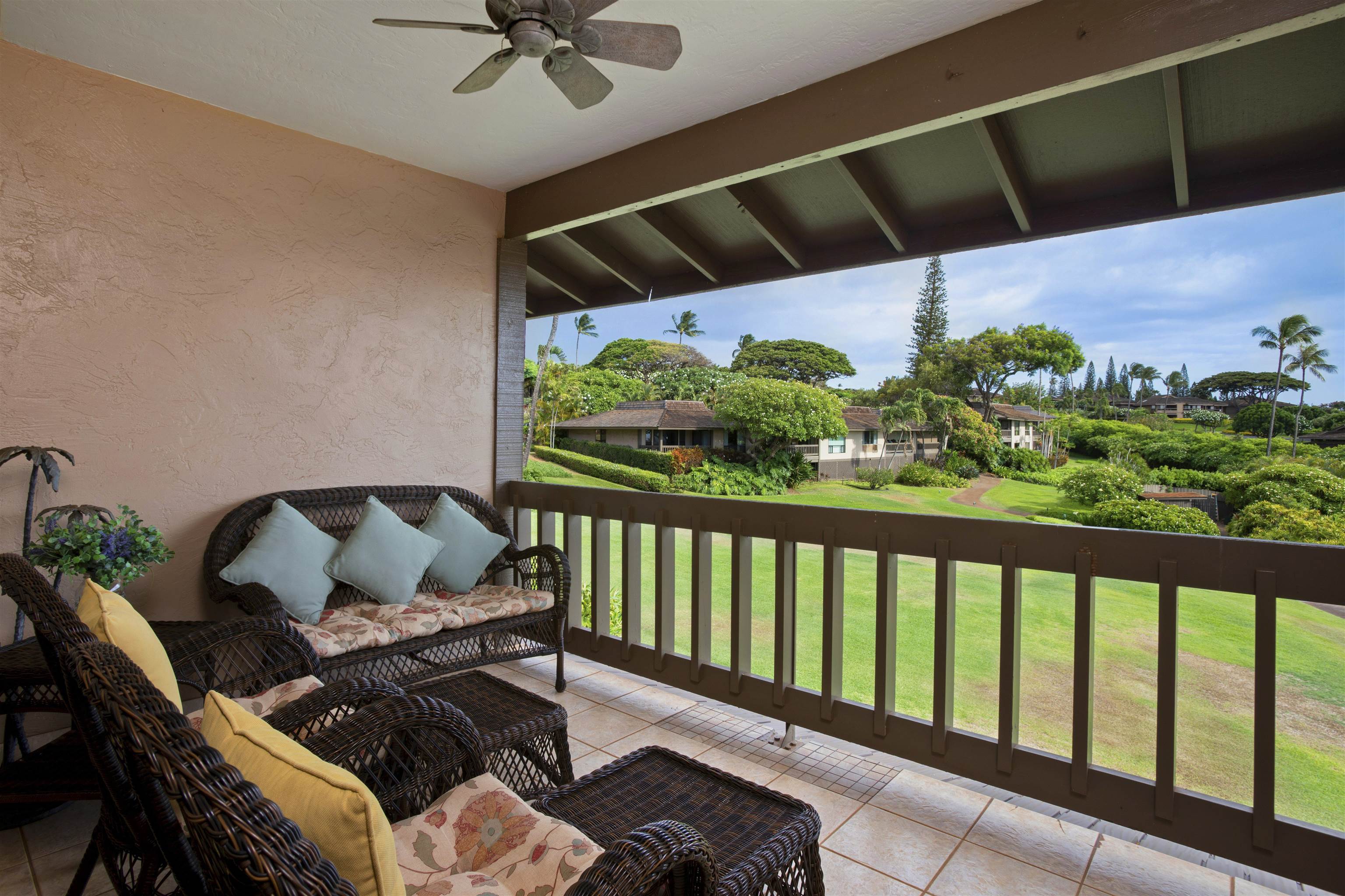 150 Puukolii Road, Unit 41 Lahaina, HI 96761 - Photo 34 of 34 a outdoor space with furniture