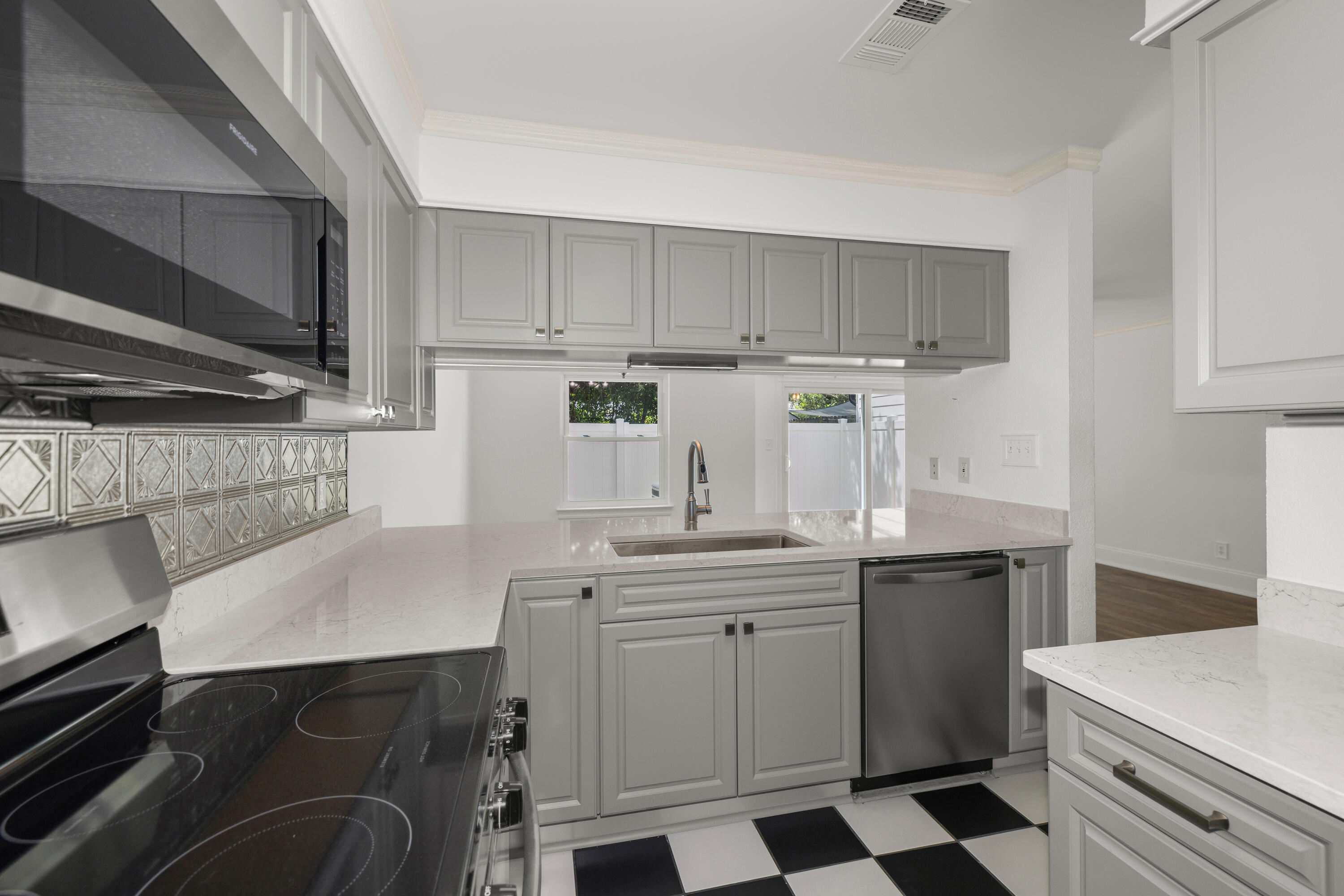 14 Pine Ridge Destin, FL 32541 - Photo 18 of 47 32