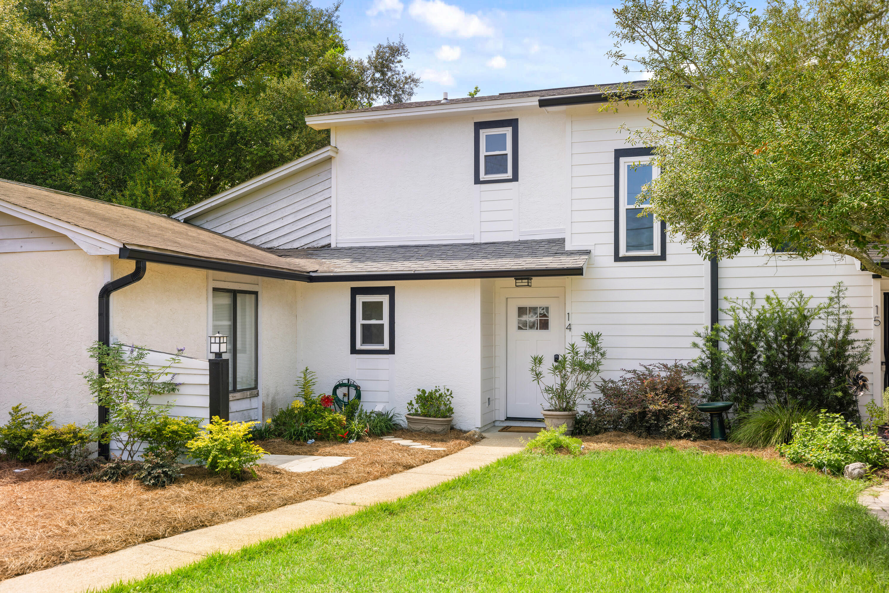 14 Pine Ridge Destin, FL 32541 - Photo 2 of 47 05