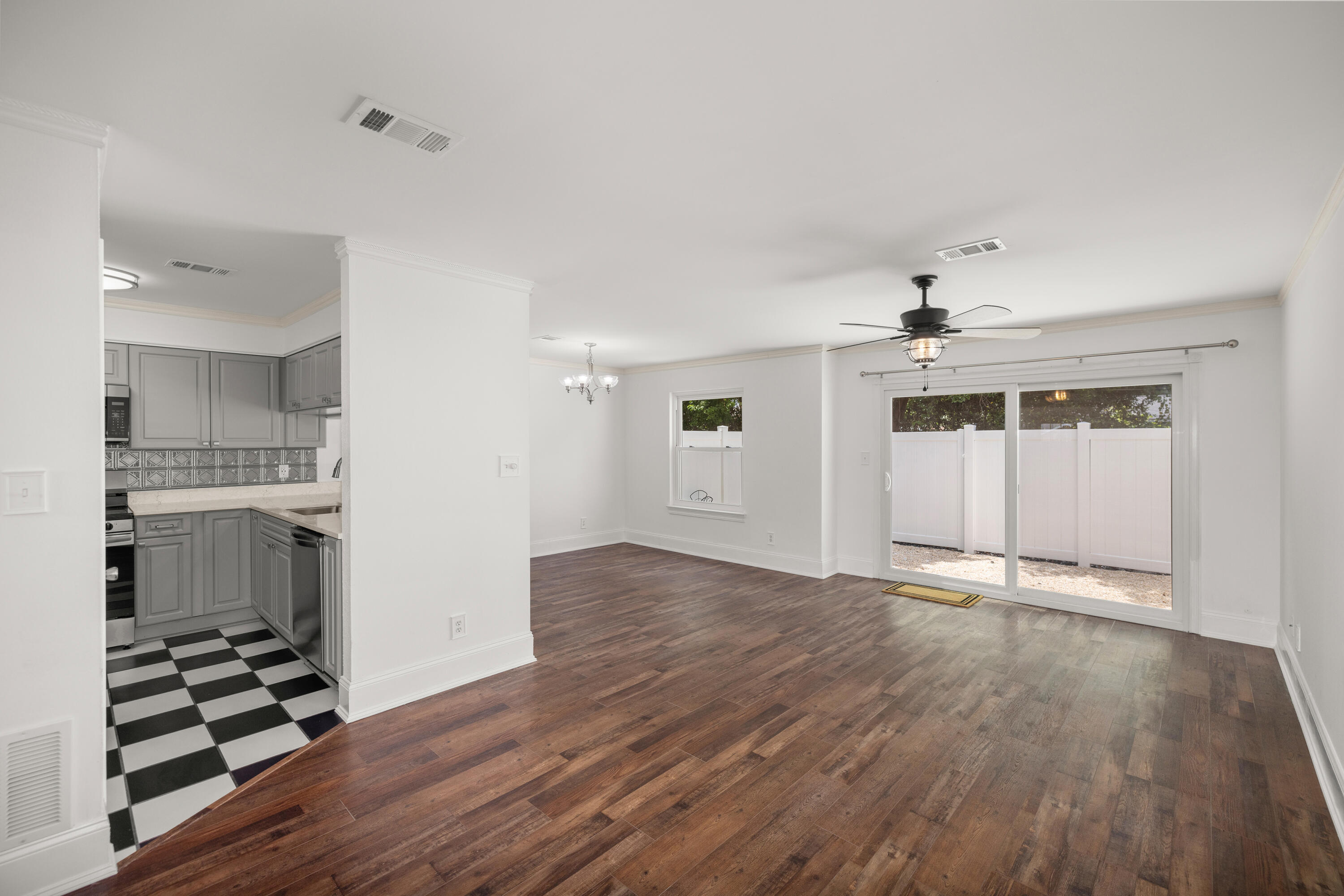 14 Pine Ridge Destin, FL 32541 - Photo 8 of 47 10