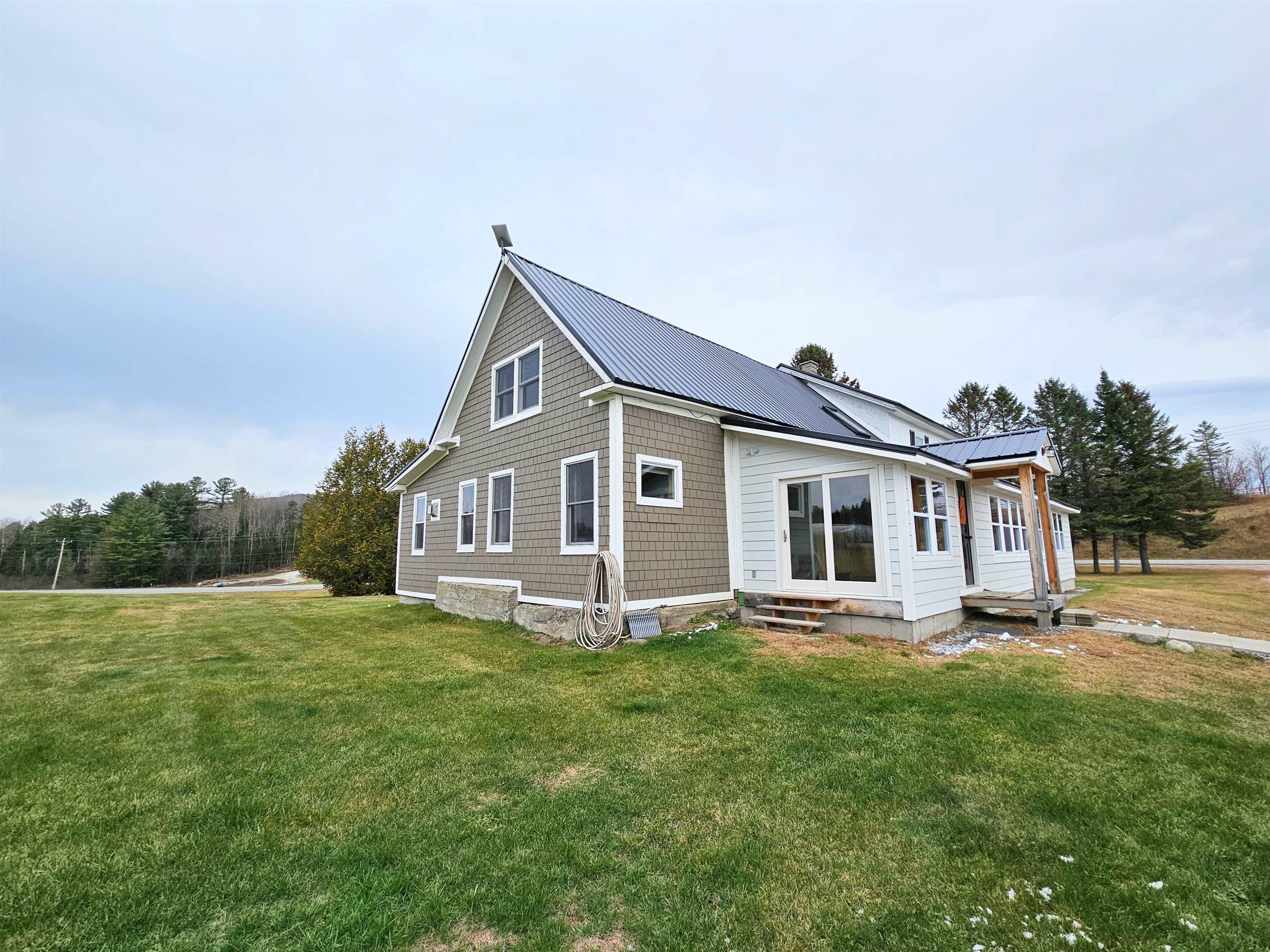 1733 Highway 105 Brighton, VT 05846 - Photo 41 of 56