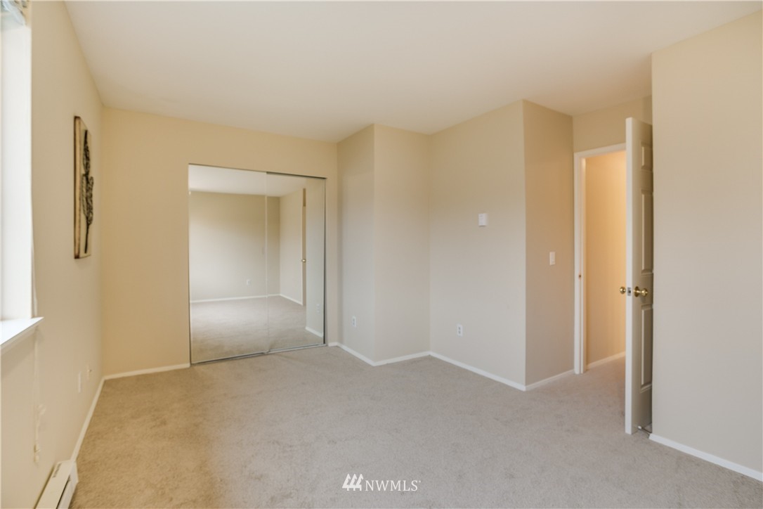4110 Northeast 6th Place, Unit 2B Renton, WA 98059 - Photo 18 of 21