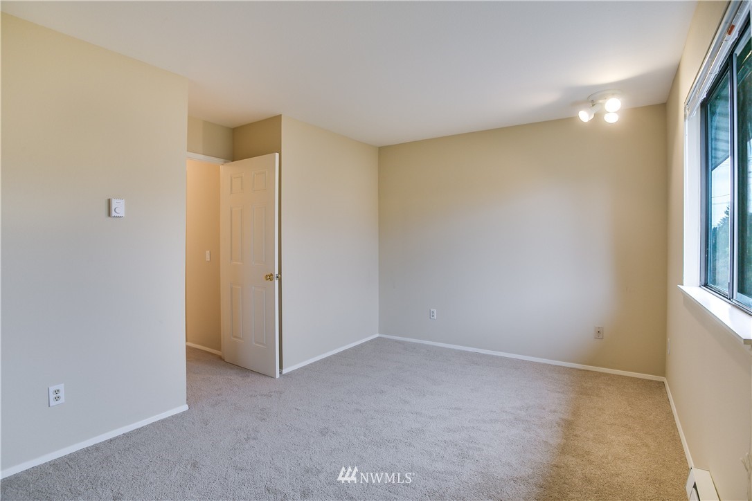 4110 Northeast 6th Place, Unit 2B Renton, WA 98059 - Photo 19 of 21