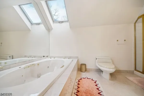 $1,425,000 | 137 High Oaks Drive, Warren, NJ 07059