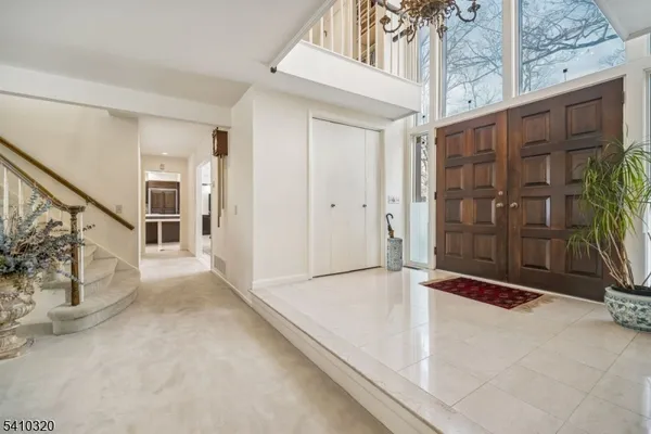 $1,425,000 | 137 High Oaks Drive, Warren, NJ 07059