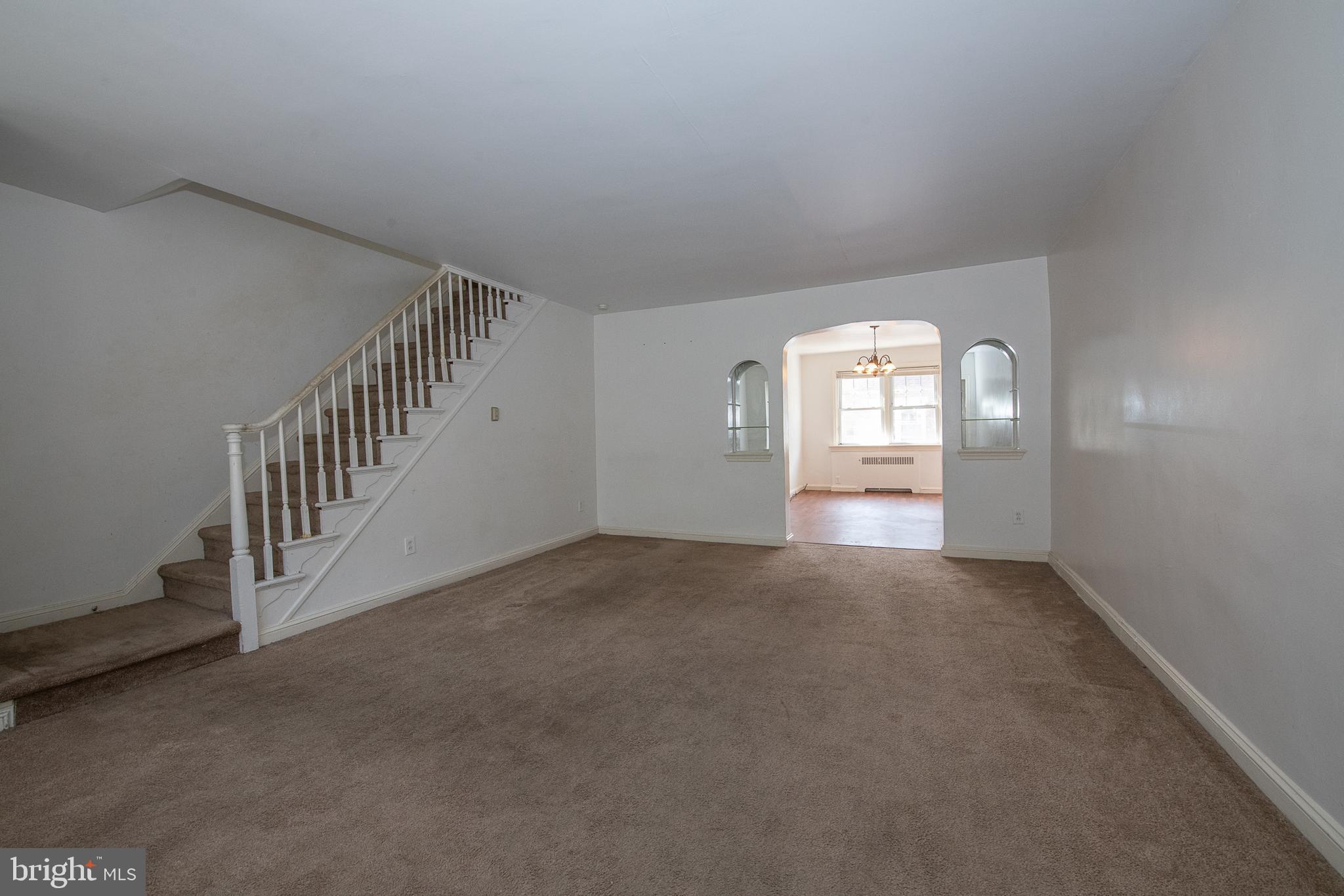 6826 Radbourne Road Upper Darby, PA 19082 - Photo 3 of 22 Living Room