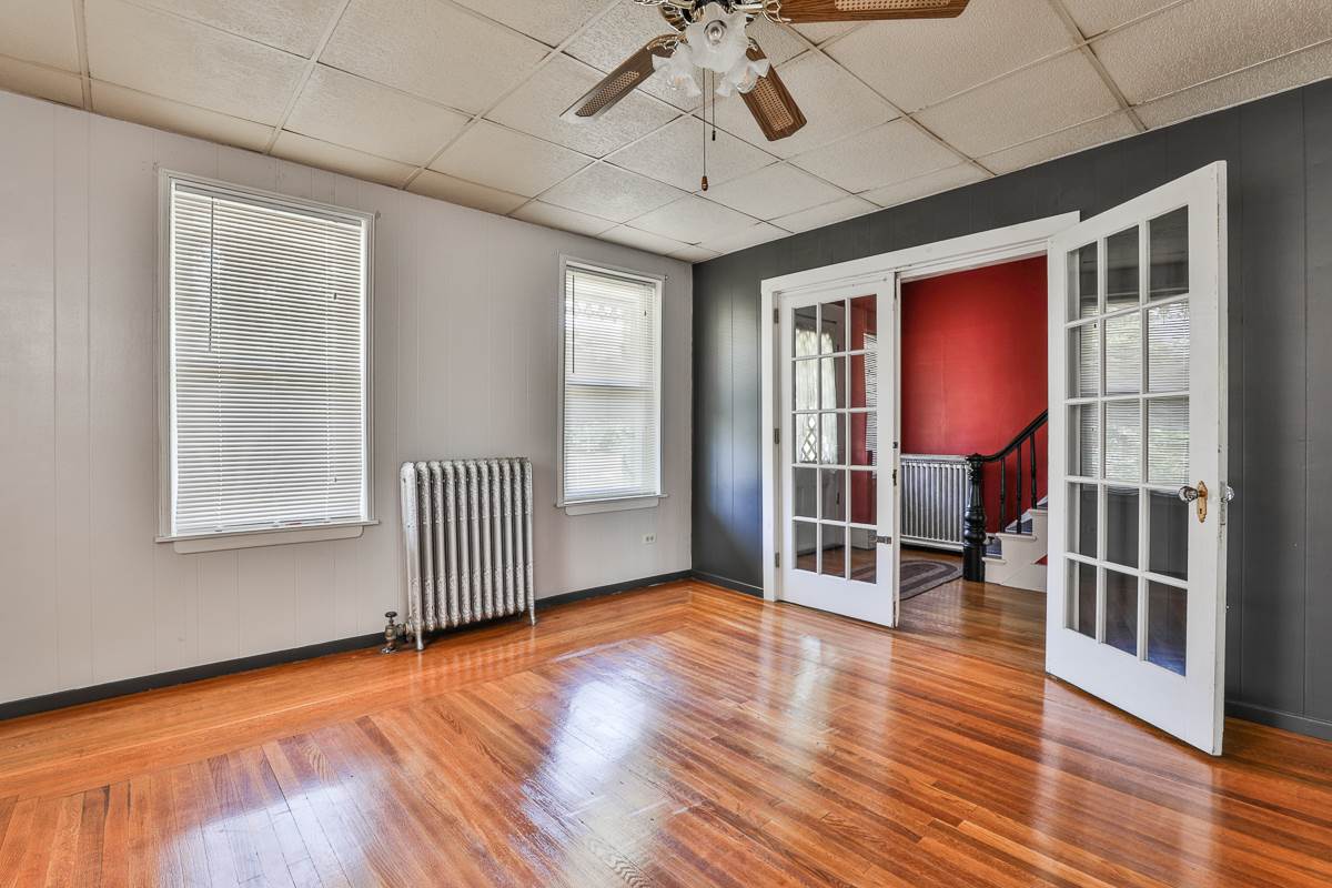 1 South Policy Street Salem, NH 03079 - Photo 12 of 33