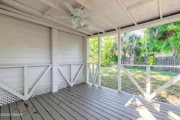 $1,900 | 138 Kingston Avenue, Daytona Beach, FL 32114