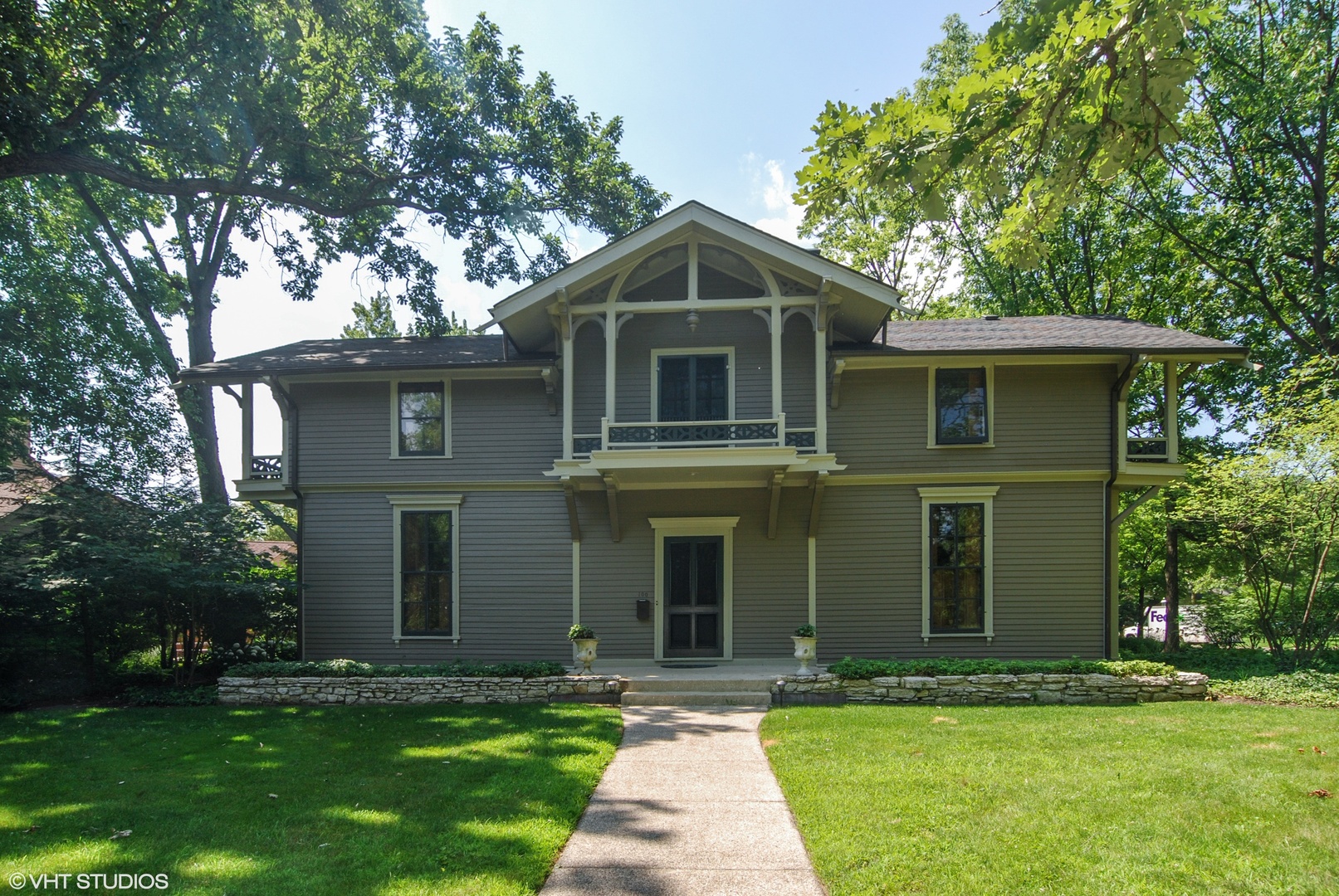 100 Fairbank Road Riverside, IL 60546 - Photo 1 of 36