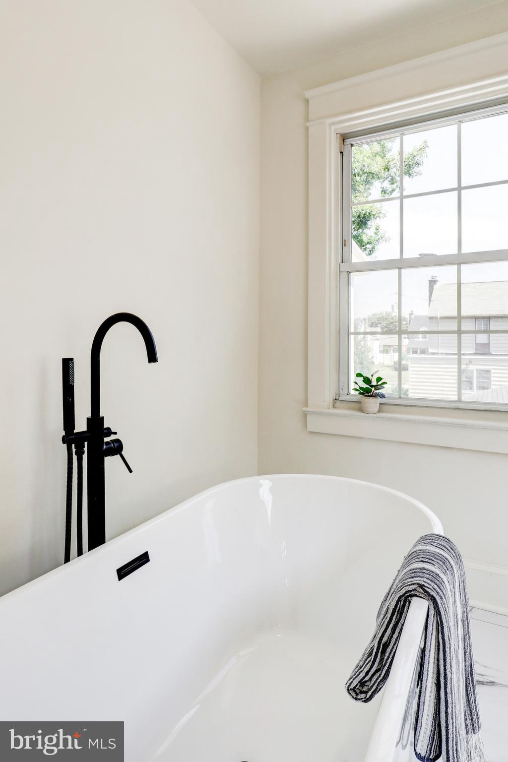 225 Lynbrooke Road Springfield, PA 19064 - Photo 31 of 38