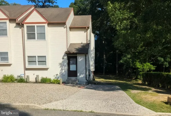 $1,900 | 42 Winged Foot Lane, Little Egg Harbor, NJ 08087