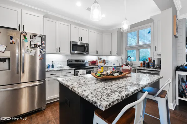 $2,200 | 259 Legacy Lakes Way, Aberdeen, NC 28315