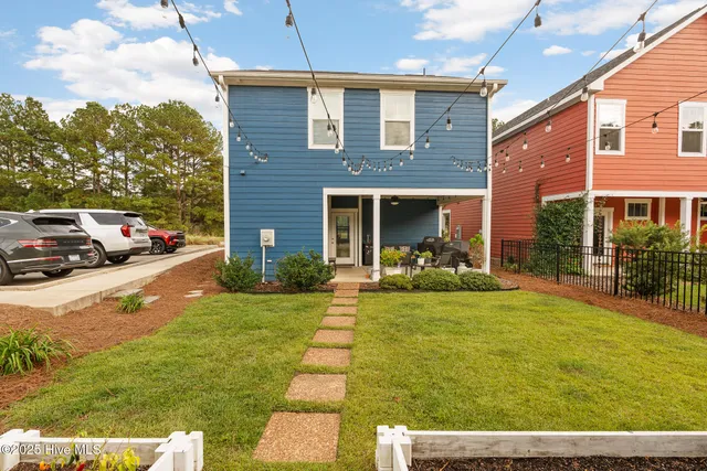 $2,400 | 259 Legacy Lakes Way, Aberdeen, NC 28315