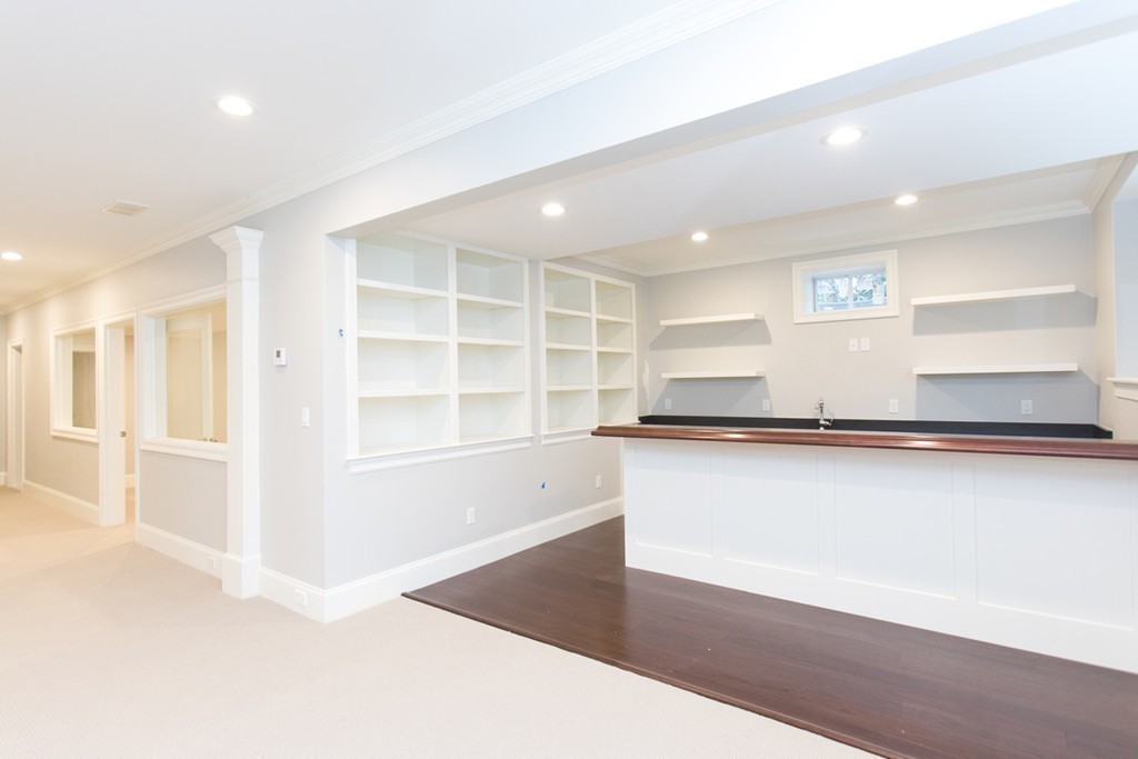 235 Lowell Road Wellesley, MA 02481 - Photo 25 of 30