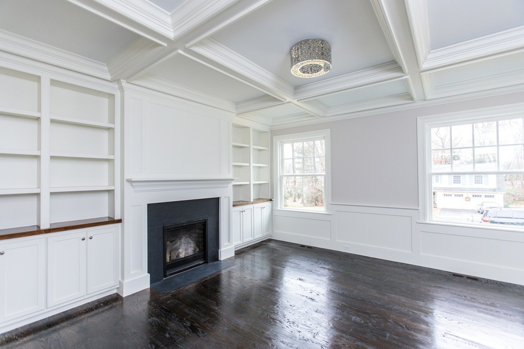 235 Lowell Road Wellesley, MA 02481 - Photo 6 of 30