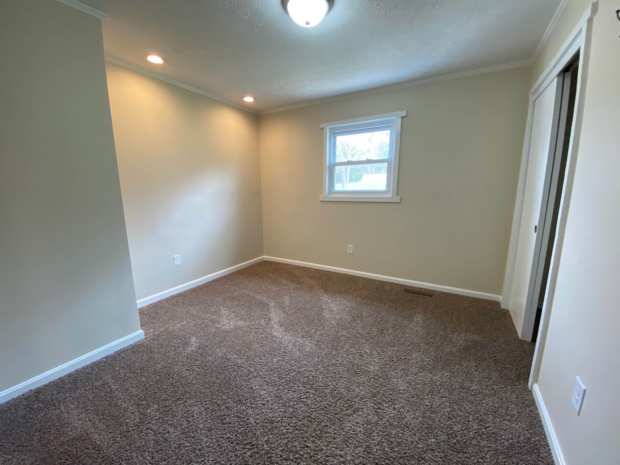 749 Twin Pond Road Bedford, IN 47421 - Photo 14 of 22