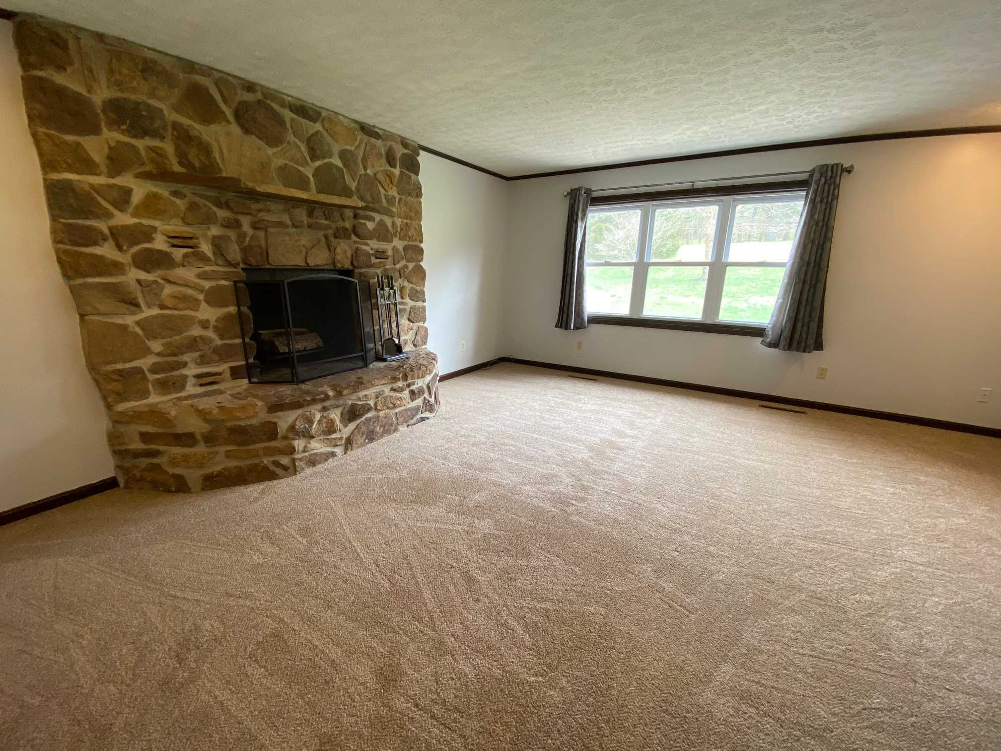 749 Twin Pond Road Bedford, IN 47421 - Photo 4 of 22