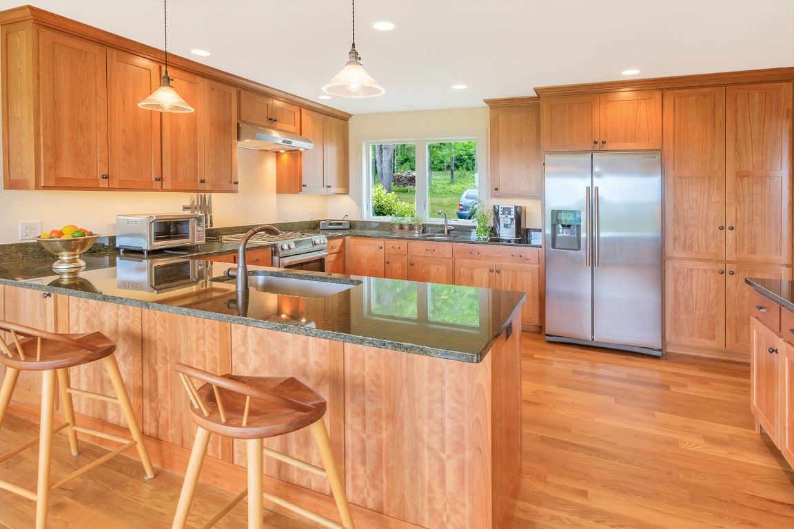 43 Stevens Road Hanover, NH 03755 - Photo 3 of 40 Gallery Image 3