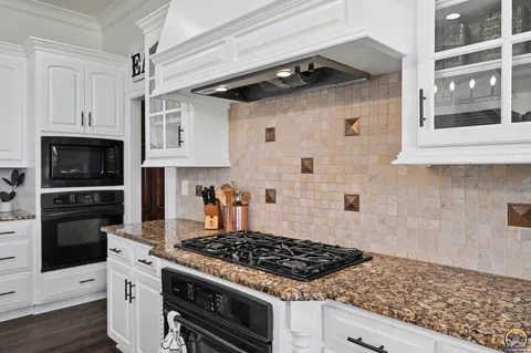 $1,190,000 | 1801 Burning Tree Drive, Lawrence, KS 66047