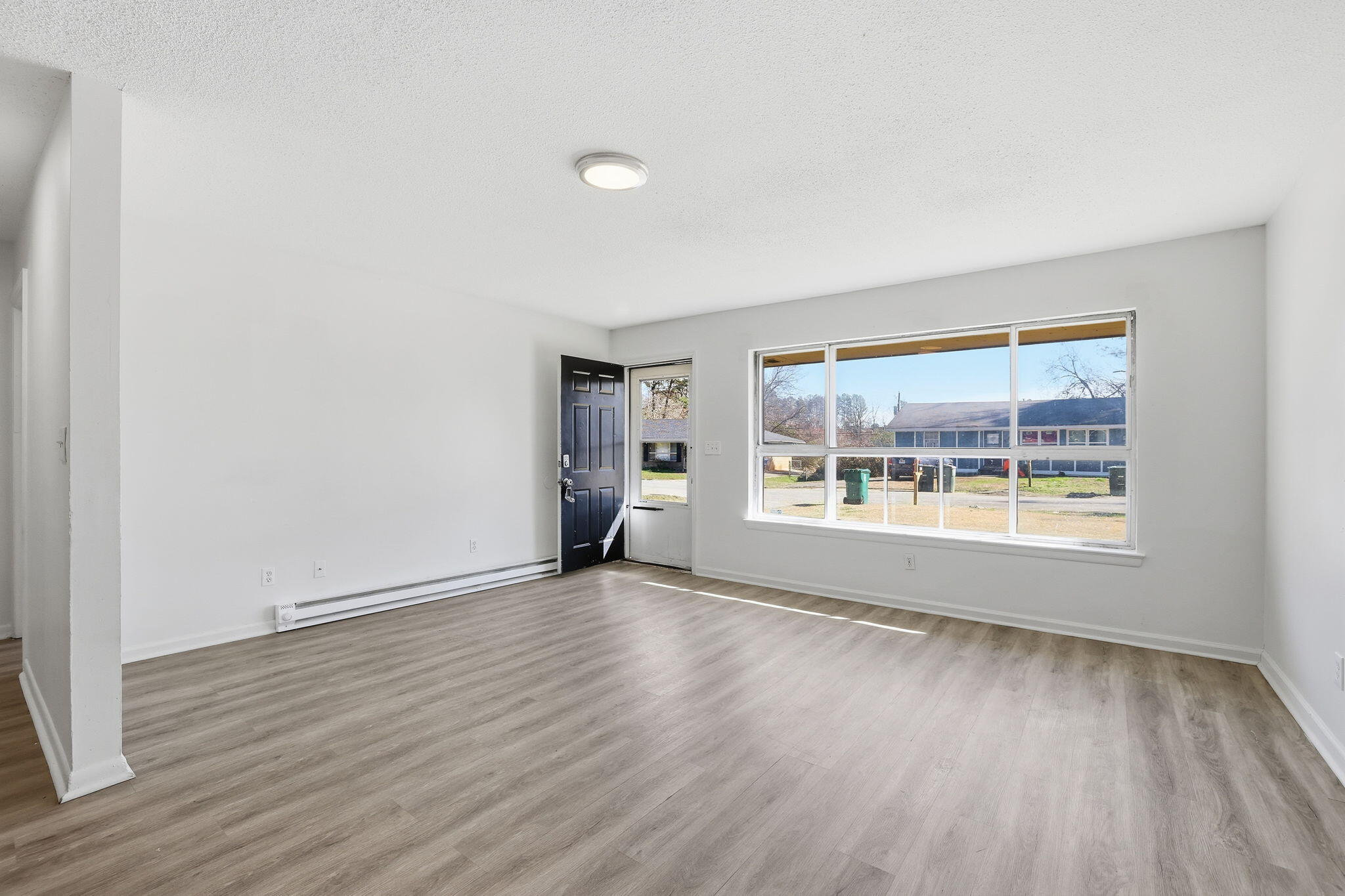 4041 Arbor Pl Lane Chattanooga, TN 37416 - Photo 5 of 24 6-web-or-mls-4041-arbor-pl-ln