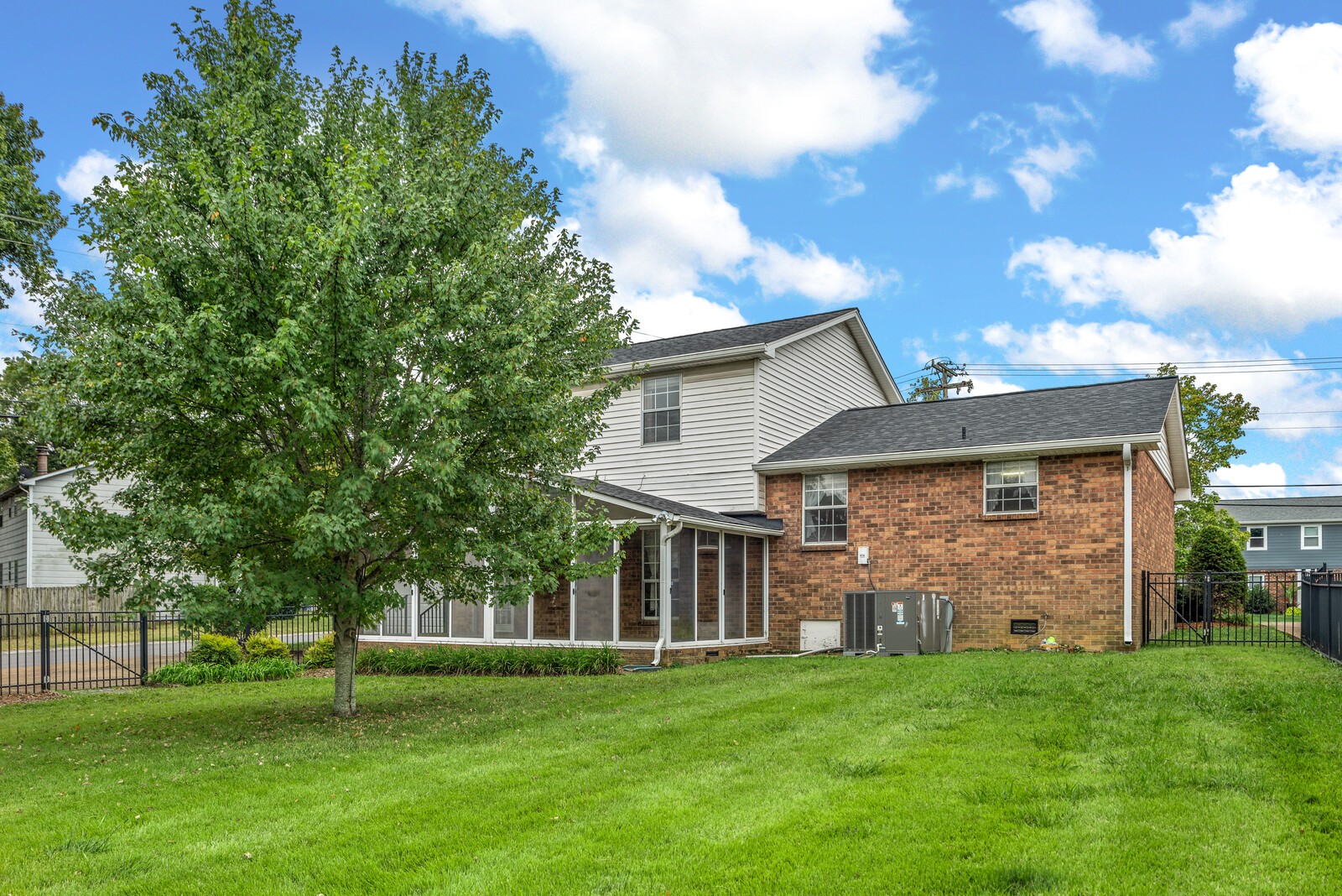 3352 Country Way Road Antioch, TN 37013 - Photo 24 of 26 a front view of a house with a garden
