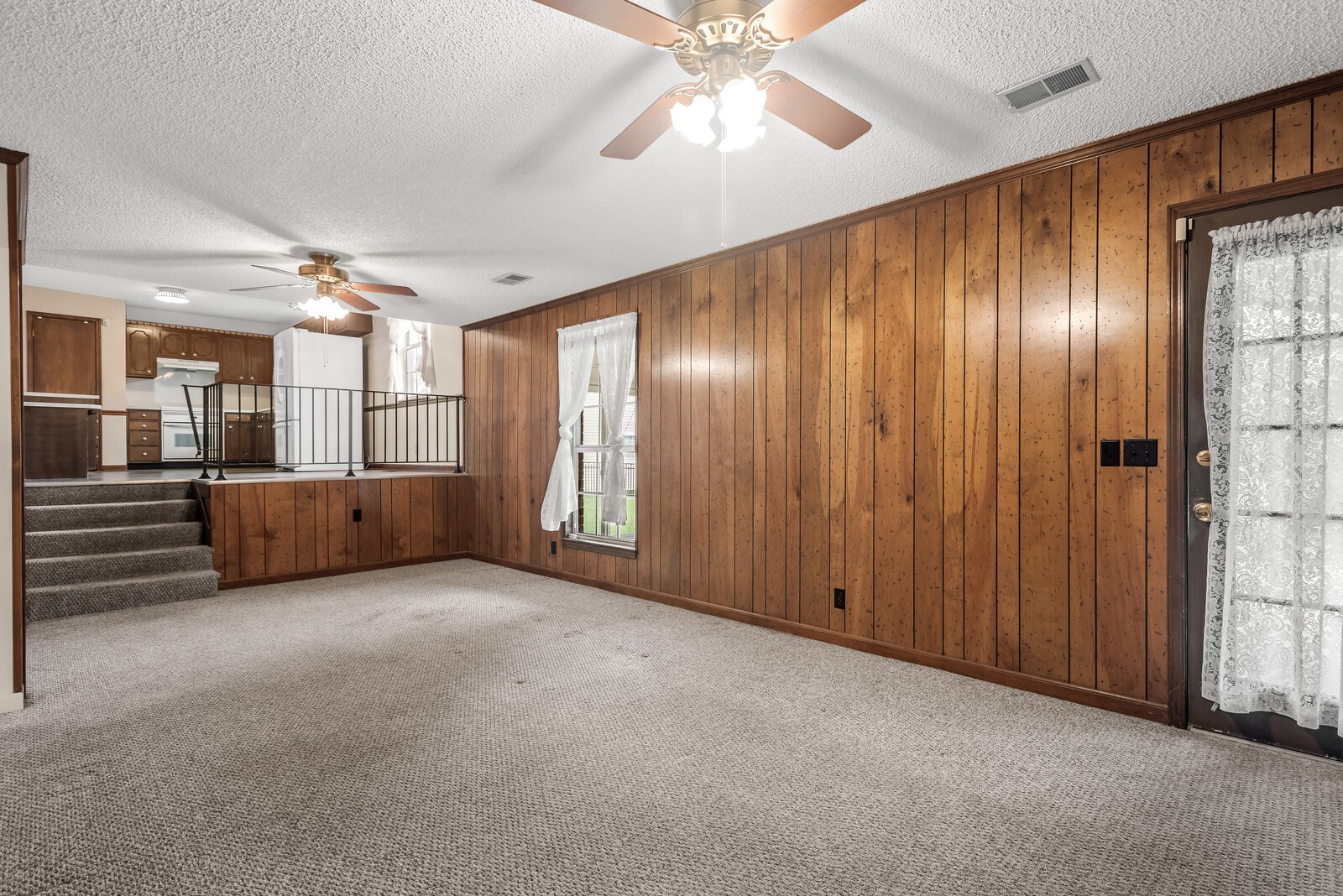 3352 Country Way Road Antioch, TN 37013 - Photo 10 of 26 an empty room with windows and fan