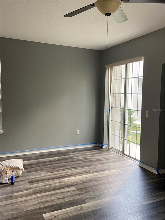 27546 Pleasure Ride Loop Wesley Chapel, FL 33544 - Photo 4 of 31