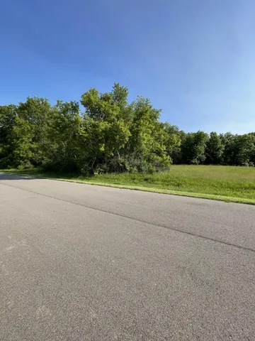 $10,000 | 24-8 Hidden Ranch Drive, Lanark, IL 61046